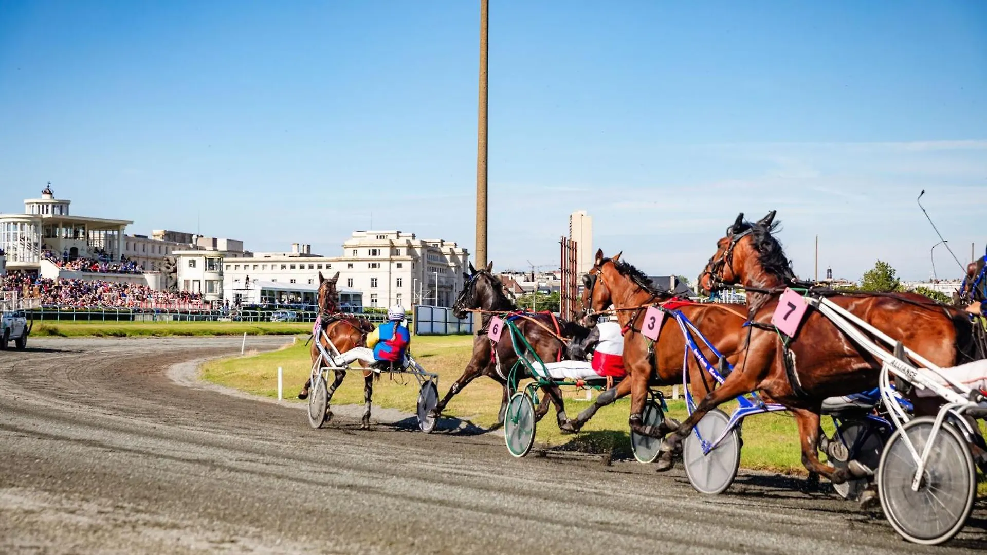 Ostend Queen - Luxe City & Beach House Belgium